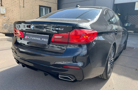Диффузор BMW 5 серии G30 стиль M Performance