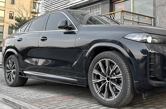 Лезвия порогов BMW X6 G06 рест