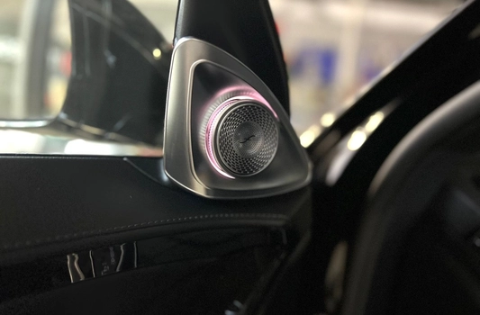 Динамики с подсветкой Mercedes S класс W223 стиль Burmester 4D