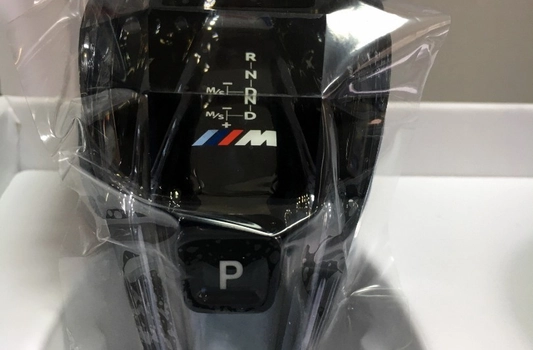 Комплект хрустальных элементов в стиле Swarovski для BMW 6 серии F06 на АКПП: фото #1