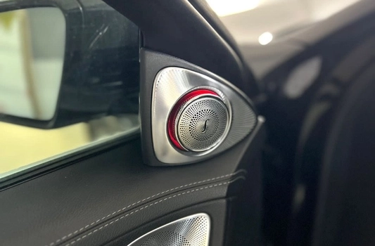 Динамики с подсветкой Mercedes S класс W222 рест стиль Burmester 3D