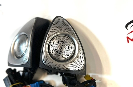 Динамики Burmester 3D с подсветкой Mercedes GLC X253: фото #2