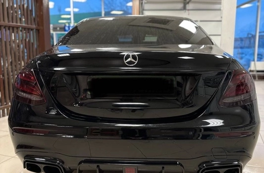 Диффузор Brabus Mercedes W213 с насадками: фото #5