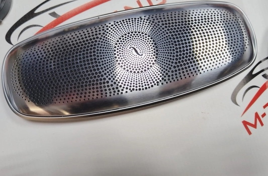 Динамики потолочные Burmester с подсветкой Mercedes W213: фото #4
