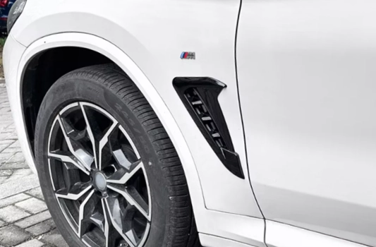 Жабры на крылья BMW X4 G02